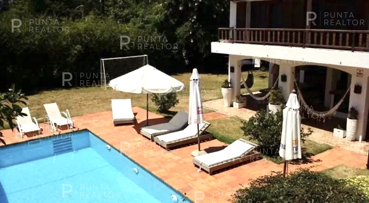 Casa ID.124 - Estupenda en el Golf, 6 dormitorios, 3 suites, pileta