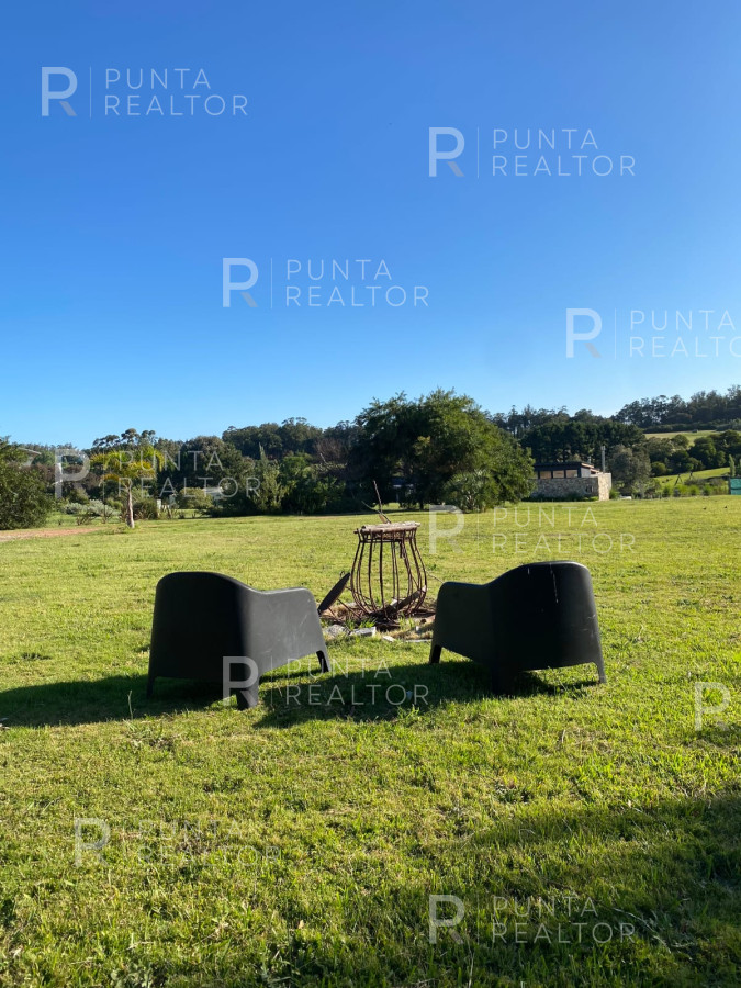 Casa ID.2532 - Alquiler Casa, 5 Dormitorios, Pueblo Mío, Manantiales, Uruguay