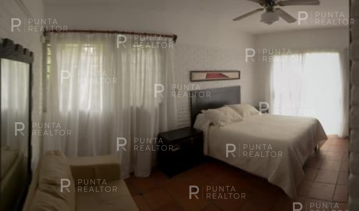 Casa ID.279 - Casa en venta en Playa Mansa, Punta del Este, Uruguay 