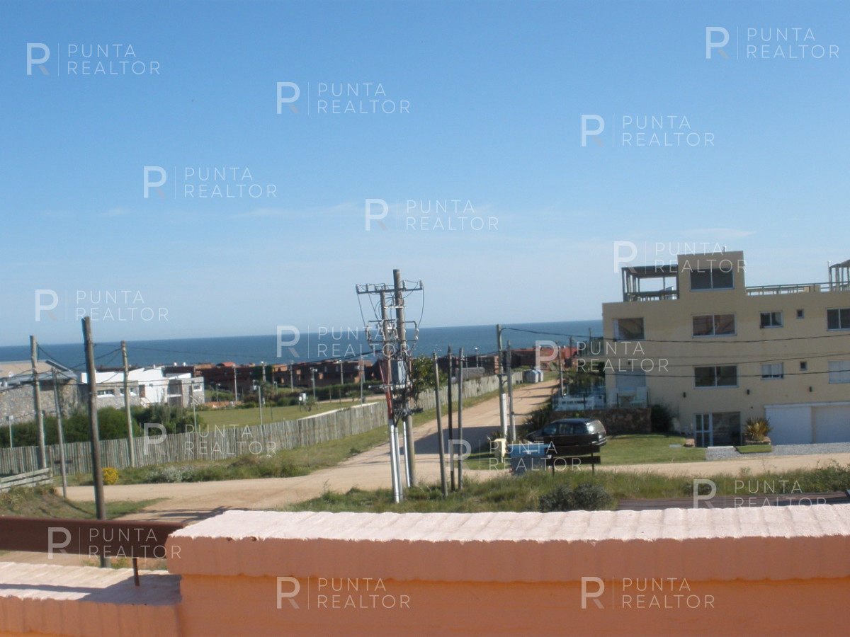 Casa ID.163 - Casa alquiler 4 dormitorios, pileta, Manantiales, Uruguay