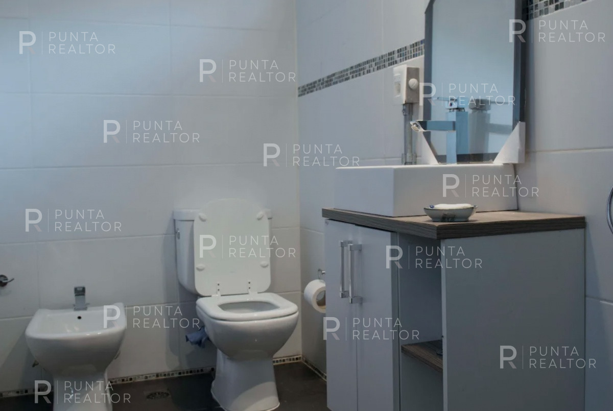 Casa ID.399 - Casa Alquiler, 2 dormitorios, El Tesoro, La Barra, Uruguay