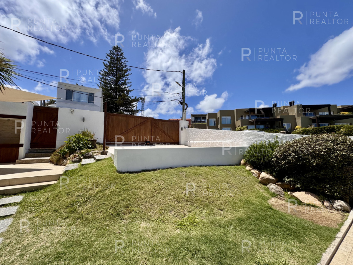 Casa ID.152 - Casa Alquiler 5 dormitorios, La Posta del Cangrejo, La Barra, Uruguay