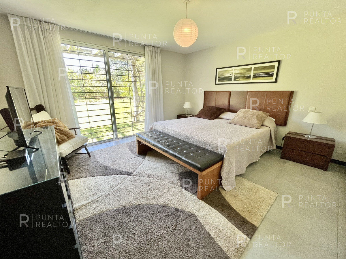 Casa ID.746 - Casa en alquiler 4 dormitorios, Pileta, La Barra, Uruguay 