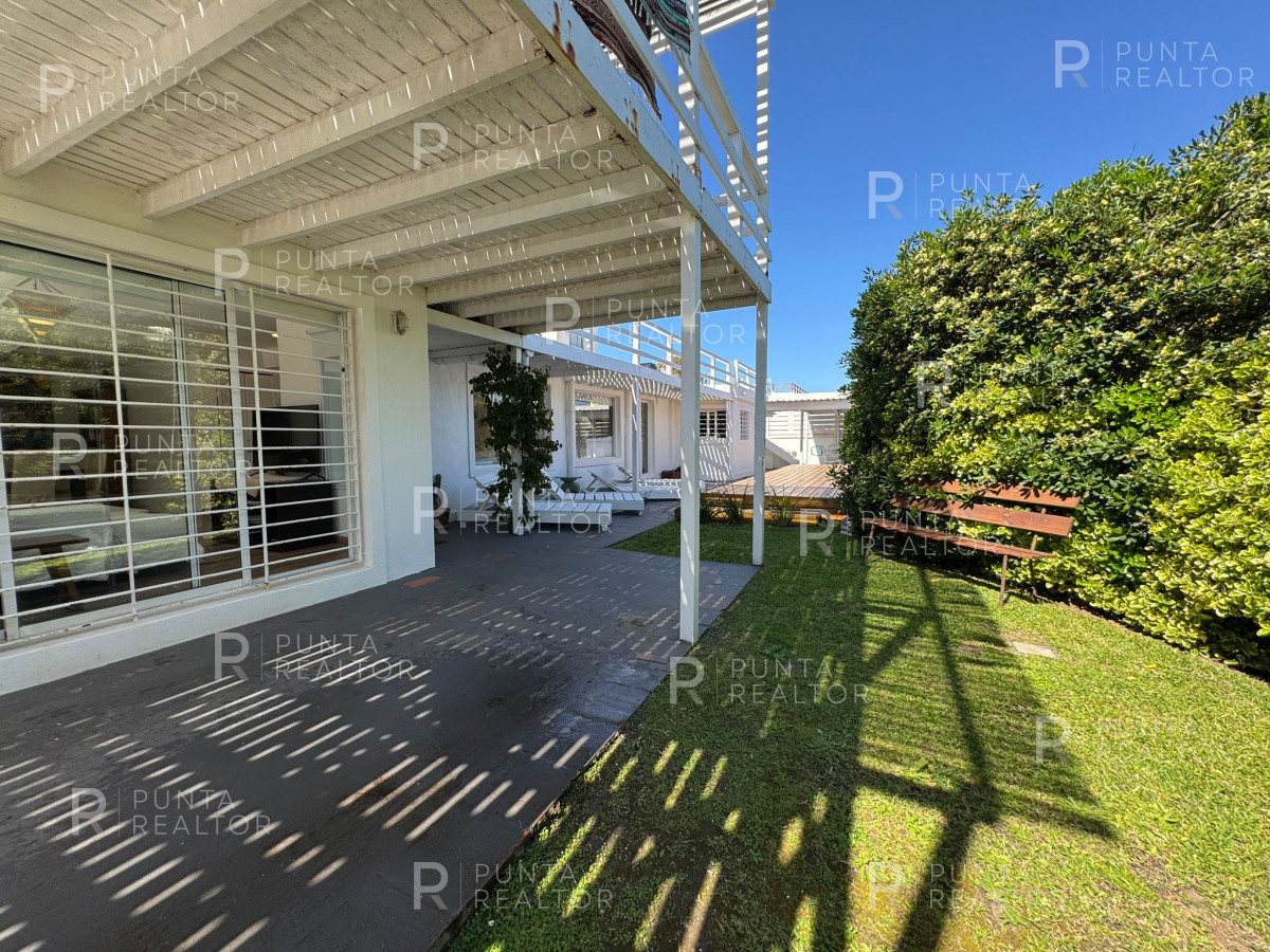 Casa ID.1367 - Casa alquiler, 4 dormitorios, pileta, La Barra, Uruguay, FEBRERO, CARNAVAL