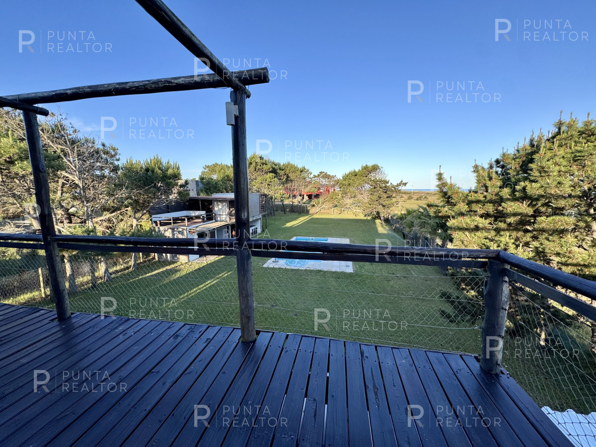 Casa ID.1318 - Casa Venta 4 dormitorios, Pileta, Arenas de José Ignacio, José Ignacio, Uruguay