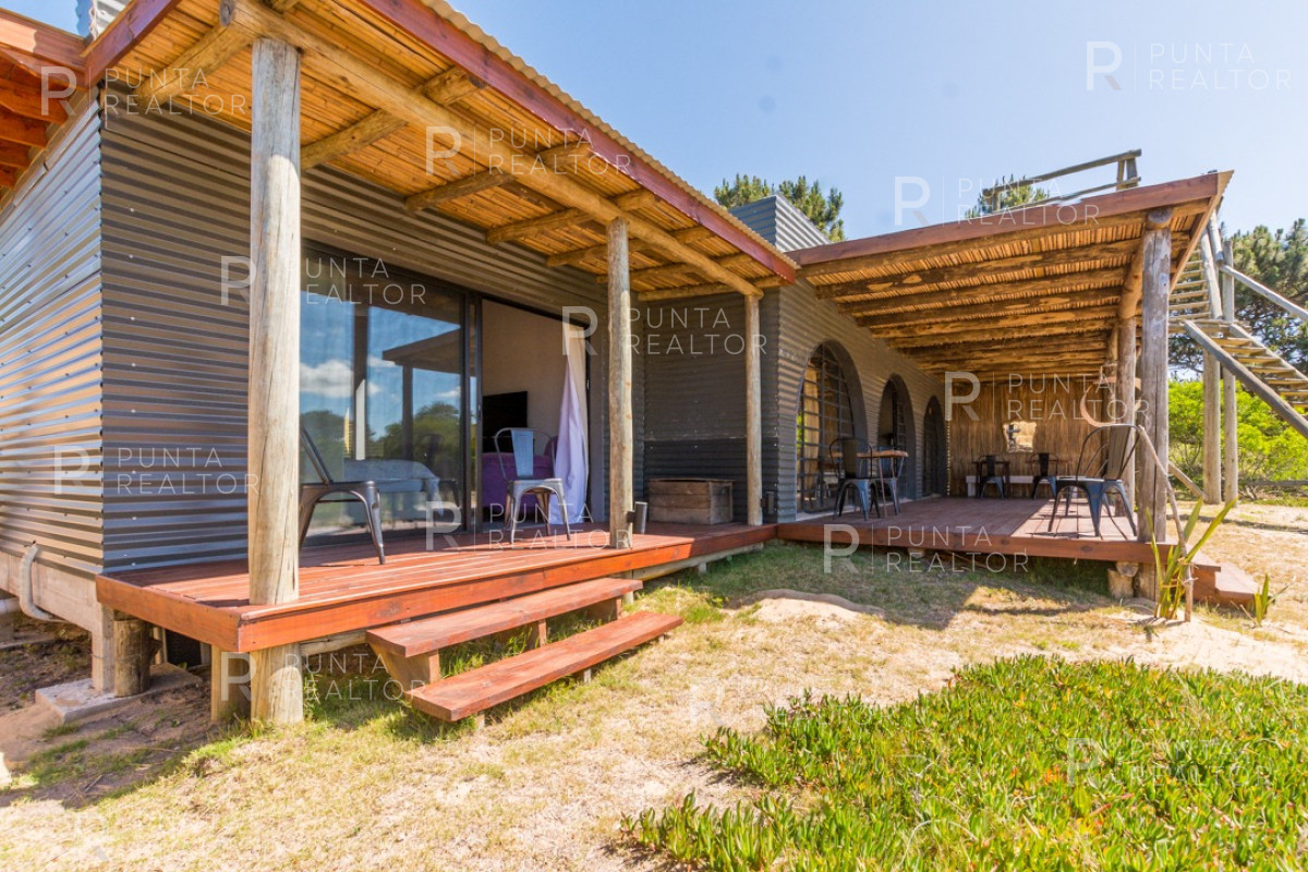Casa ID.1370 - Casa venta 5 dormitorios, Arenas de Jose Ignacio, Uruguay