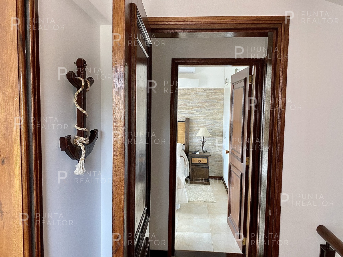 Casa ID.163 - Casa alquiler 4 dormitorios, pileta, Manantiales, Uruguay