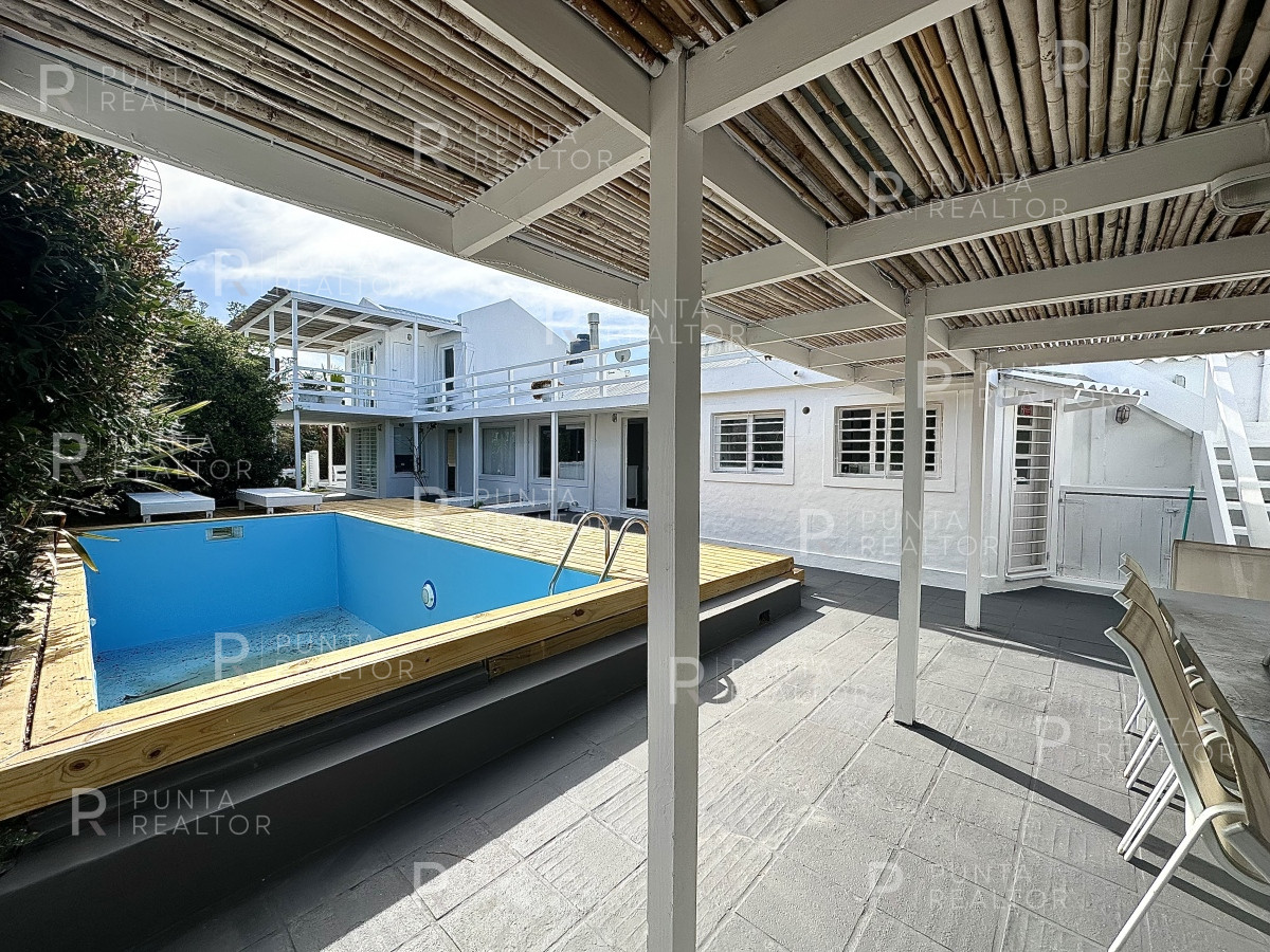 Casa ID.1941 - Casa alquiler 4 dormitorios, pileta, La Barra, Uruguay