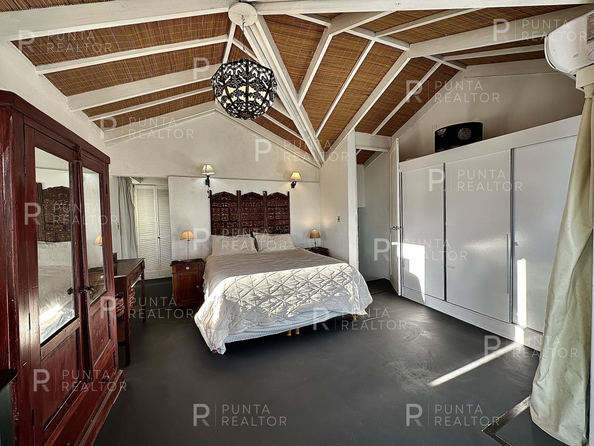 Casa ID.1941 - Casa alquiler 4 dormitorios, pileta, La Barra, Uruguay