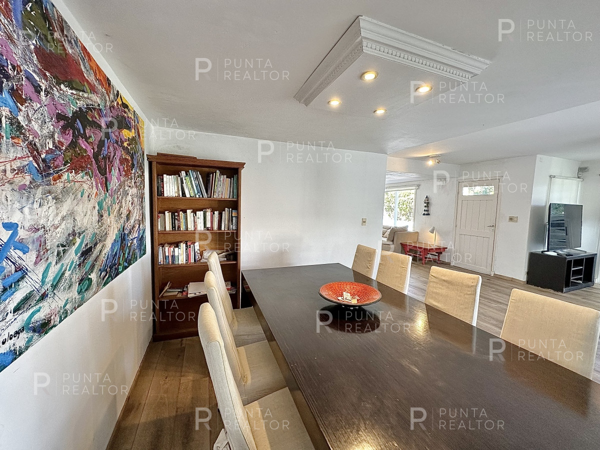 Casa ID.1941 - Casa alquiler 4 dormitorios, pileta, La Barra, Uruguay