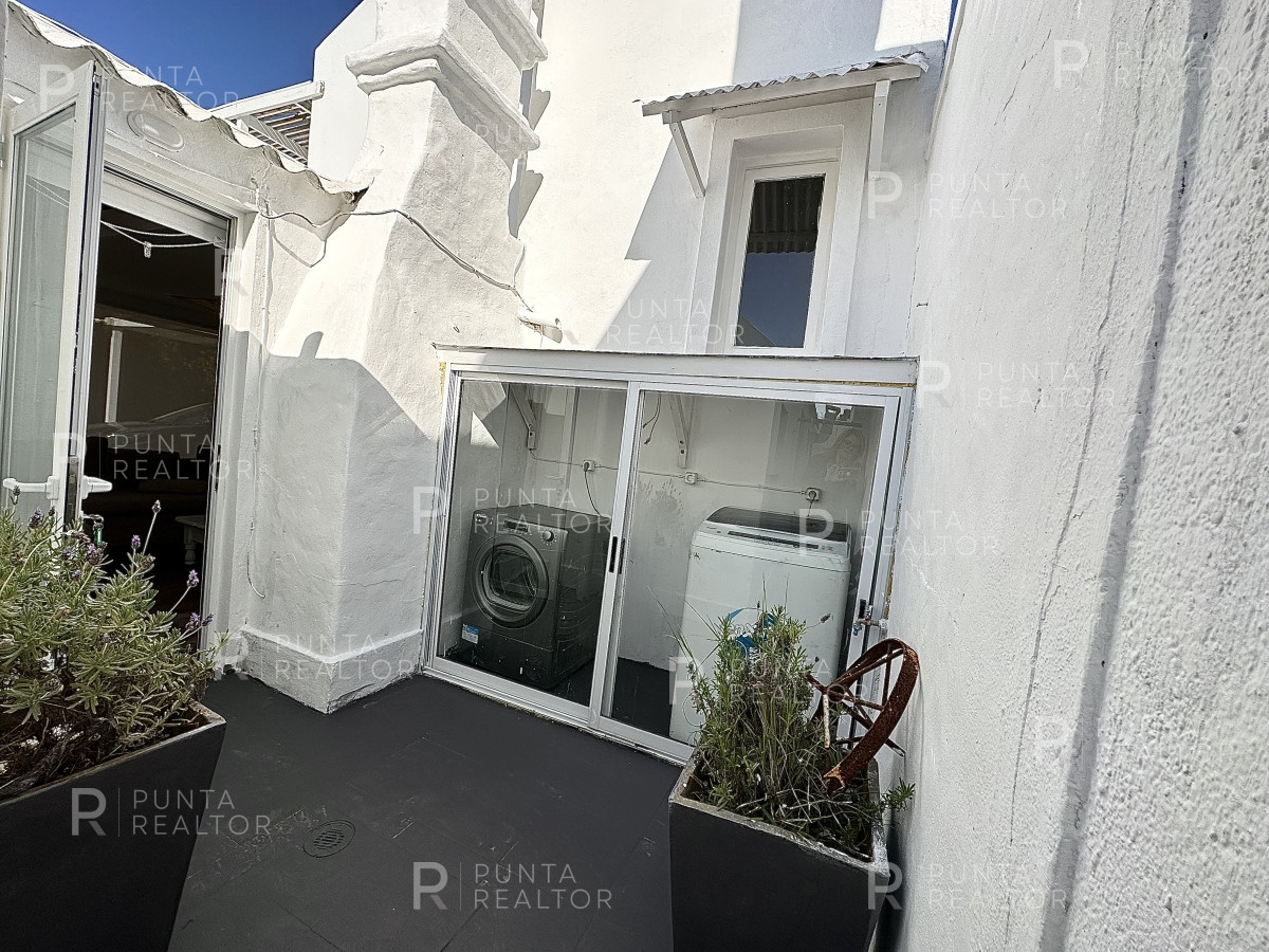 Casa ID.1941 - Casa alquiler 4 dormitorios, pileta, La Barra, Uruguay