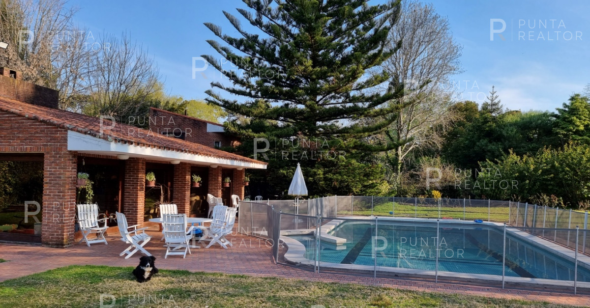 Casa ID.2093 - Casa Alquiler, Pileta,  San Rafael, Punta del Este, Uruguay