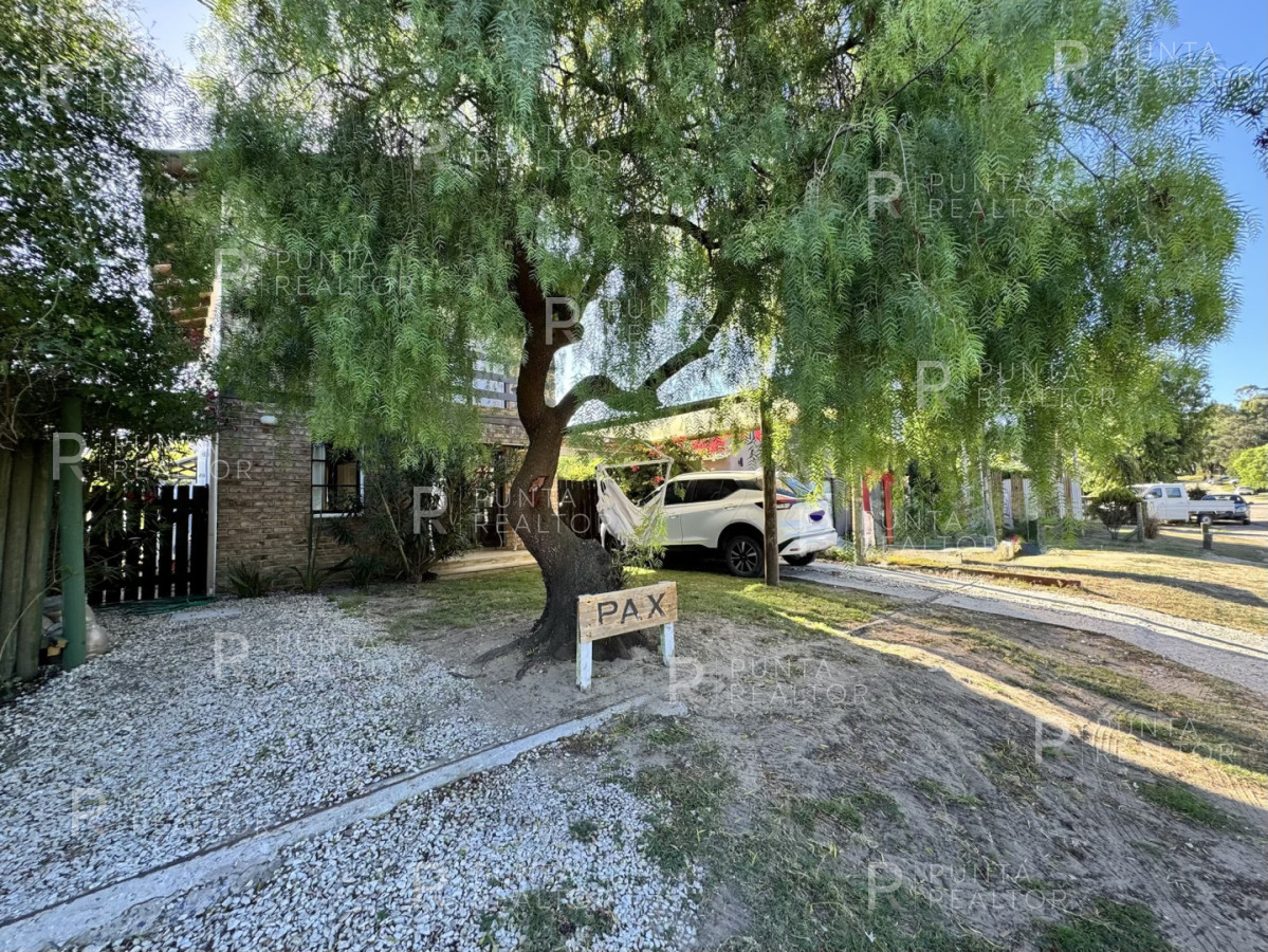 Casa ID.138 - Casa Venta 4 dormitorios, El Tesoro, La Barra, Uruguay