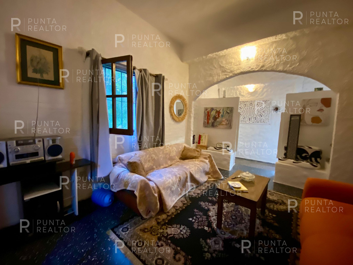 Casa ID.1956 - Casa en venta de 3 dormitorios en El Tesoro, La Barra, Uruguay 