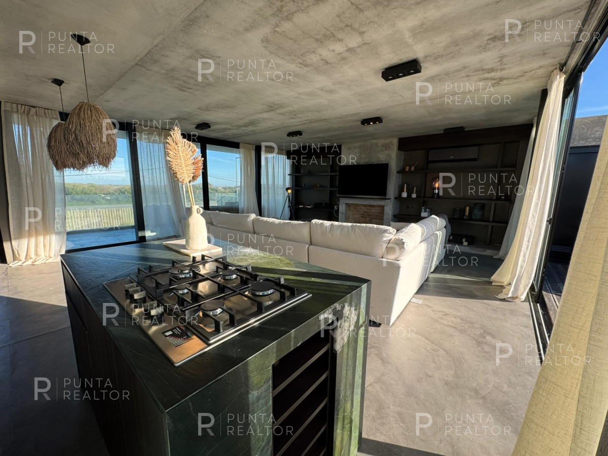 Casa ID.2355 - Casa Venta, 3 Dormitorios, Pileta, La Juanita, José Ignacio, Uruguay