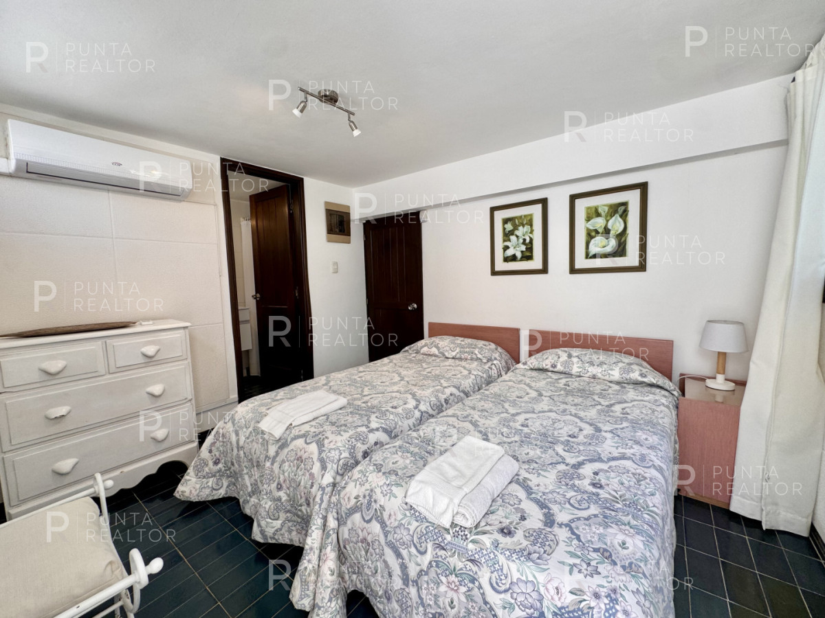 Casa ID.152 - Casa Alquiler 5 dormitorios, La Posta del Cangrejo, La Barra, Uruguay
