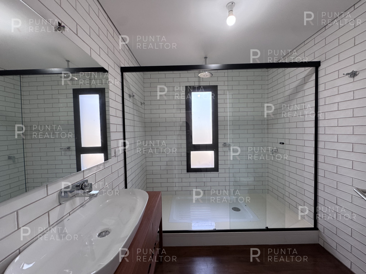 Casa ID.2011 - Casa venta, 3 dormitorios, El Tesoro, La Barra, Uruguay