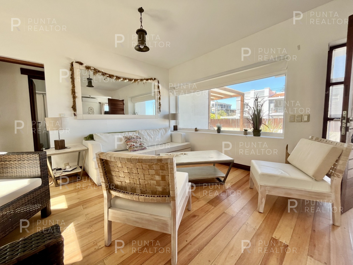 Casa ID.2153 - Casa alquiler 4 dormitorios, La Barra, Uruguay