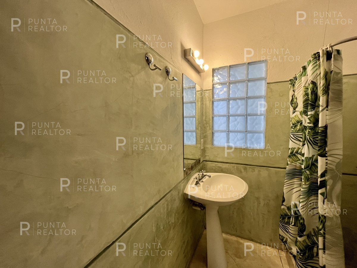 Casa ID.2153 - Casa alquiler 4 dormitorios, La Barra, Uruguay