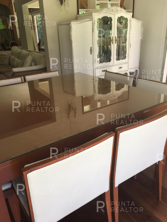 Casa ID.142 - Casa venta 4 dormitorios, El Tesoro, La Barra, Uruguay