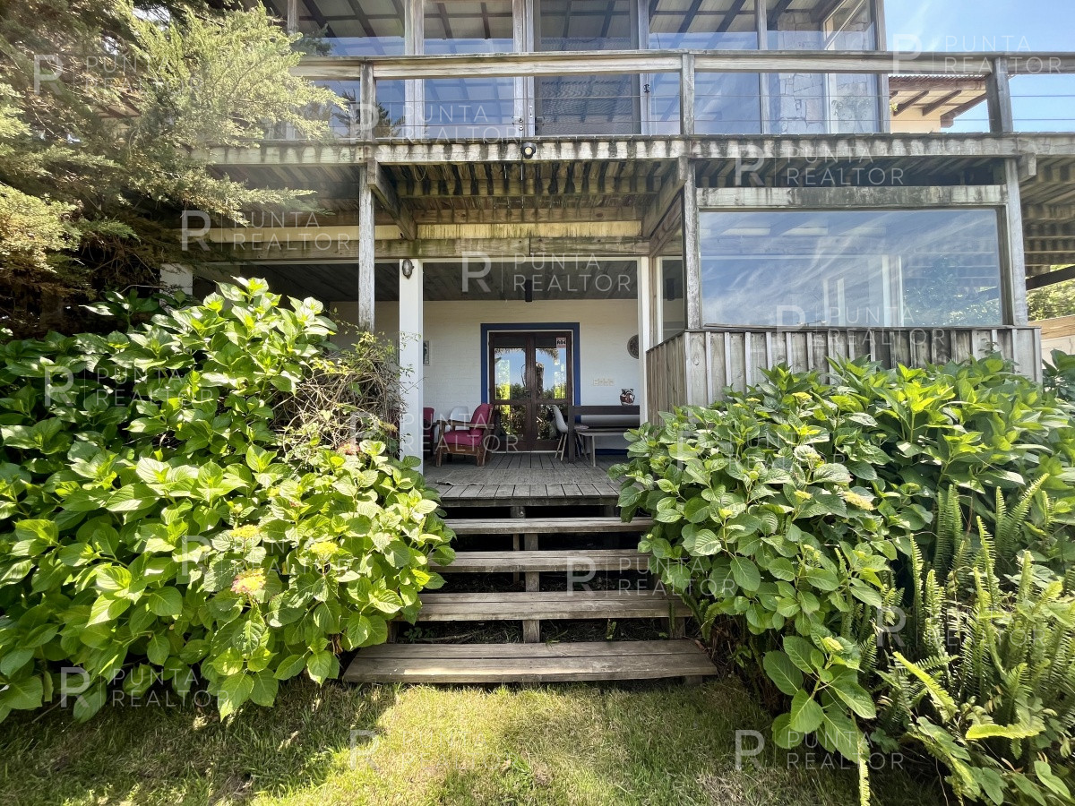 Casa ID.123 - Casa alquiler Montoya 4 dormitorios, La Barrra, Uruguay