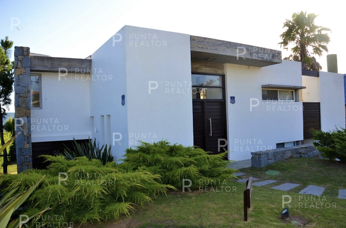 Casa ID.2155 - Casa venta 5 dormitorios, pileta, El Chorro, Manantiales, Uruguay