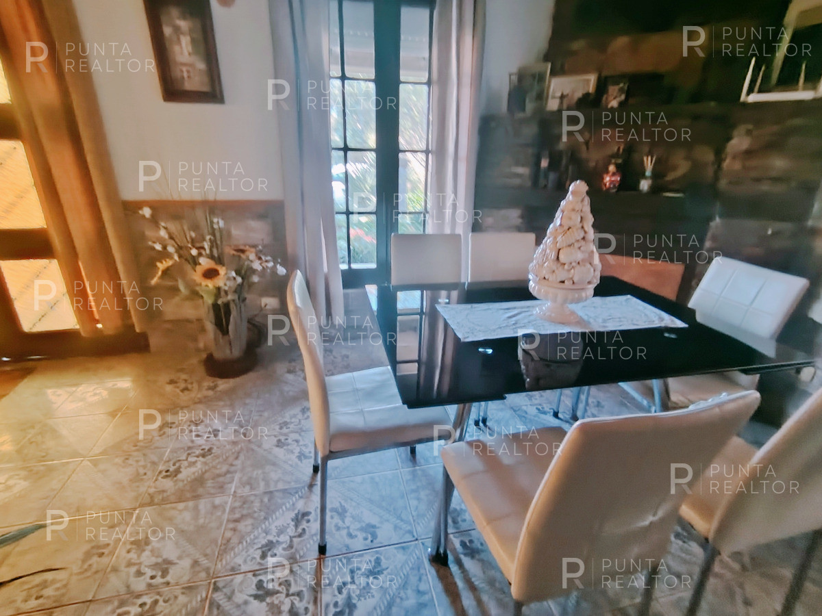 Casa ID.2436 - Casa Venta, 1 Dormitorio, El Tesoro, La Barra, Uruguay