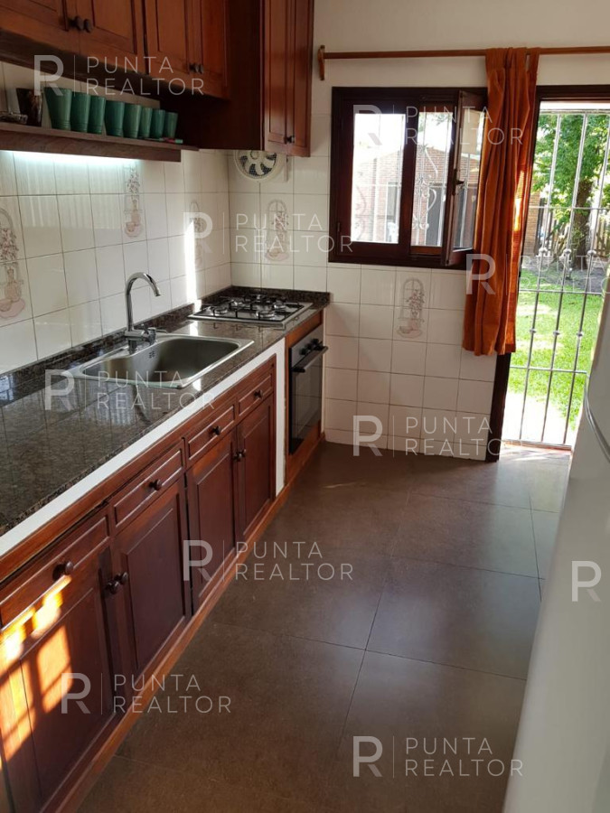 Casa ID.767 - Casa a la venta de 4 dormitorios en Pinares, Punta del Este, Uruguay 