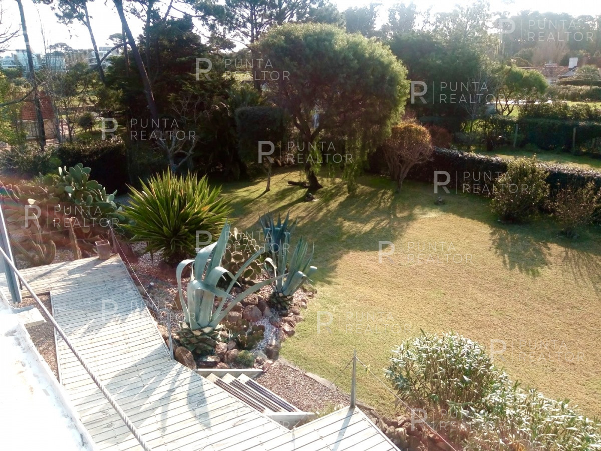 Casa ID.172 - casa en venta en Rincón del Indio, Punta del Este, Uruguay