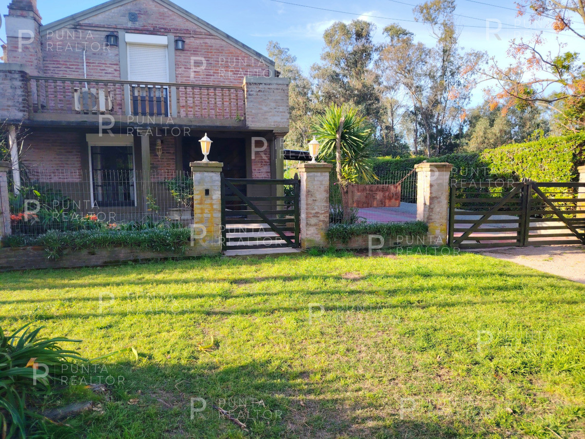 Casa ID.2436 - Casa Venta, 1 Dormitorio, El Tesoro, La Barra, Uruguay