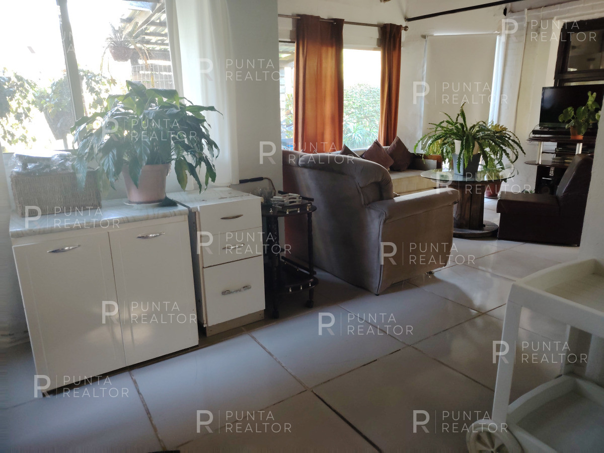 Casa ID.2436 - Casa Venta, 1 Dormitorio, El Tesoro, La Barra, Uruguay
