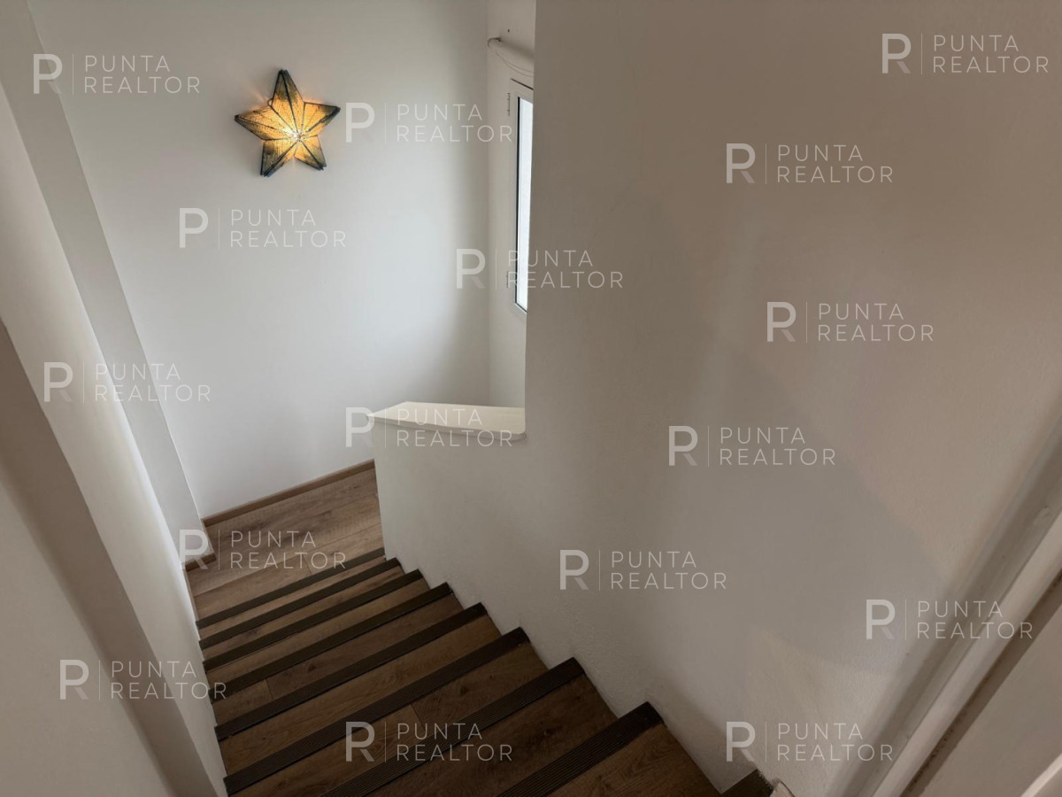 Casa ID.1941 - Casa Venta,  4 dormitorios, pileta, La Barra, Uruguay