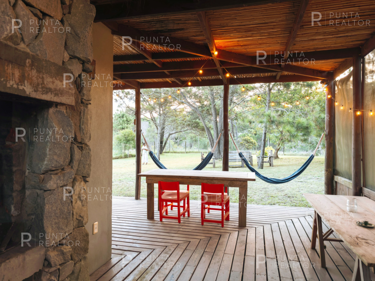 Casa ID.158 - Casa Alquiler, 4 Dormitorios, Pileta, Arenas de José Ignacio, José Ignacio, Uruguay