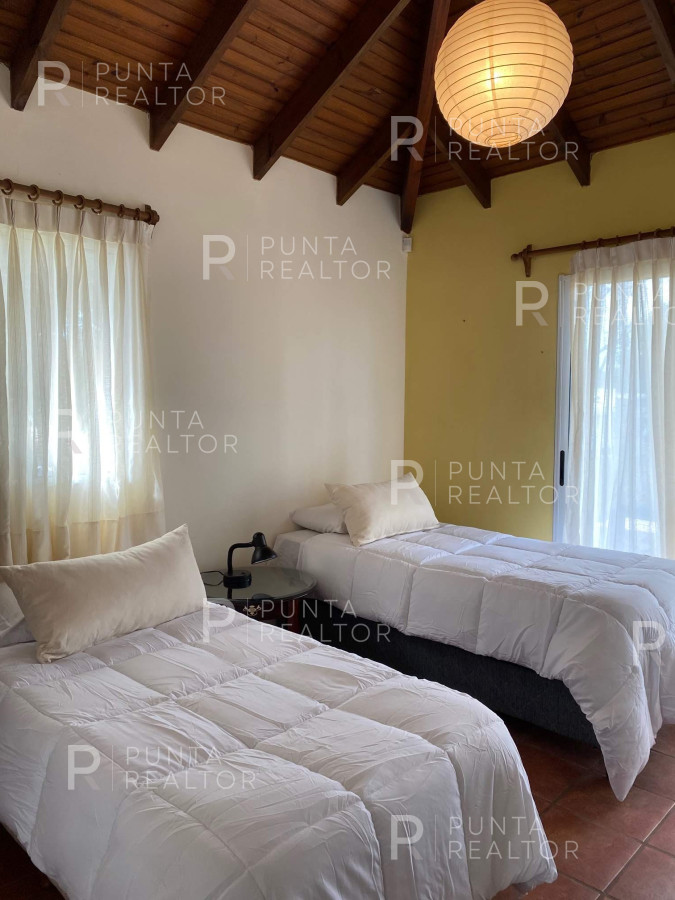 Casa ID.158 - Casa alquiler 4 dormitorios, Arenas de José Ignacio, José Ignacio, Uruguay