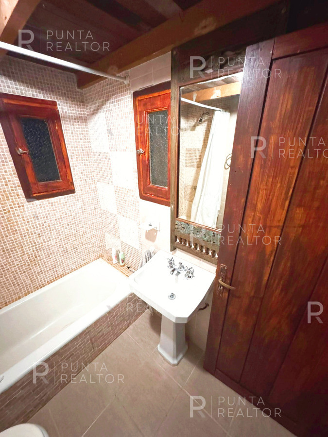 Casa ID.2471 - Casa Alquiler, 5 Dormitorios, La Barra, Montoya, Uruguay