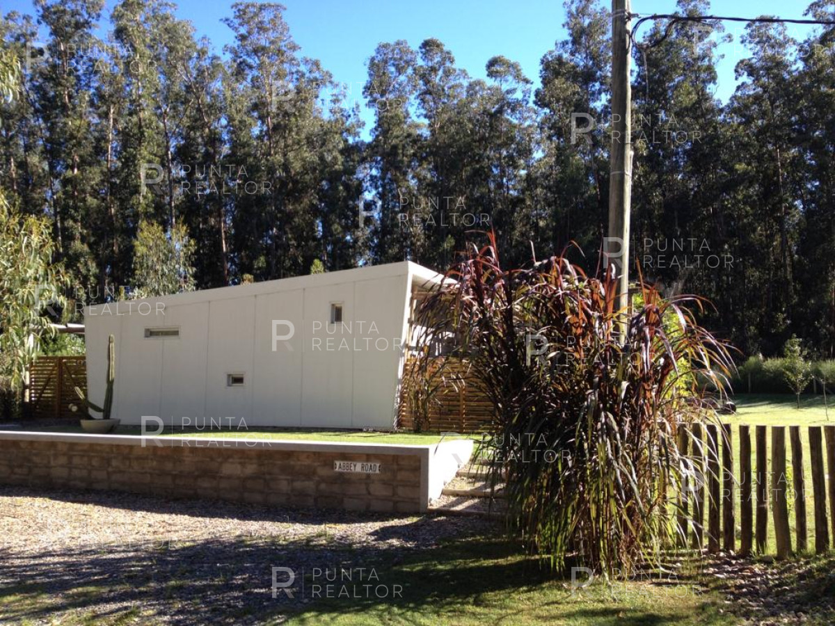 Casa ID.535 - Casa Venta, 3 dormitorios, 2 baños, El Tesoro, La Barra