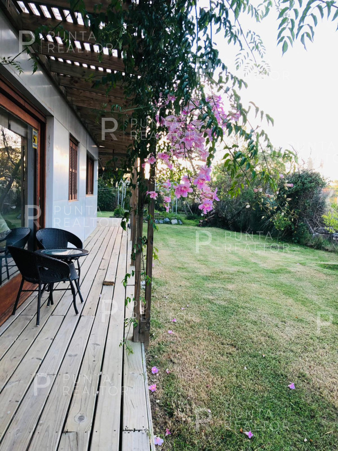 Casa ID.399 - Casa Alquiler, 2 dormitorios, El Tesoro, La Barra, Uruguay
