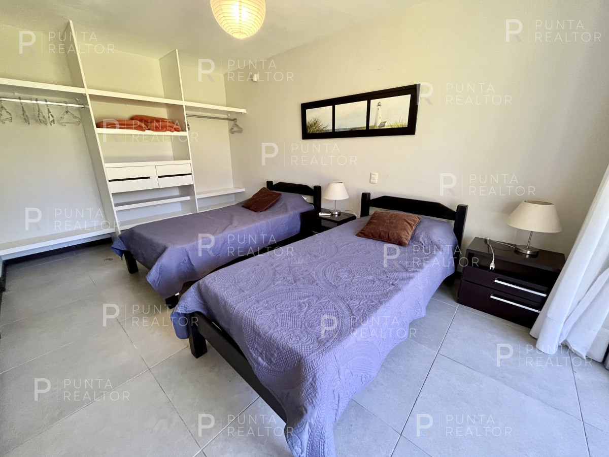 Casa ID.746 - Casa en alquiler 4 dormitorios, Pileta, La Barra, Uruguay 