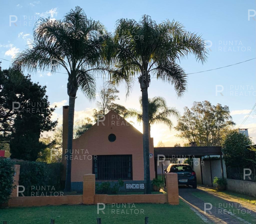 Casa ID.1371 - Alquiler Casa, 4 Dormitorios, El Tesoro, La Barra, Punta del Este