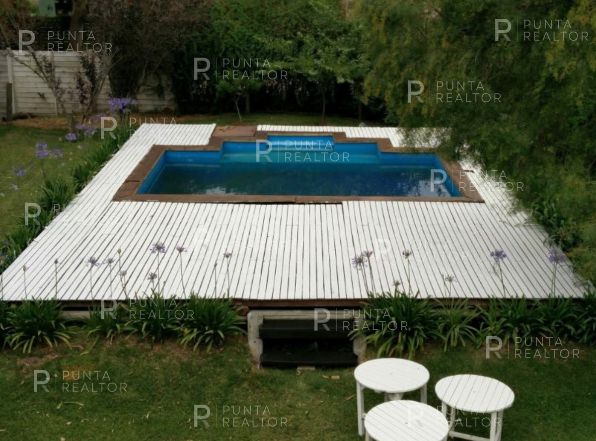 Casa ID.142 - Casa venta 4 dormitorios, El Tesoro, La Barra, Uruguay