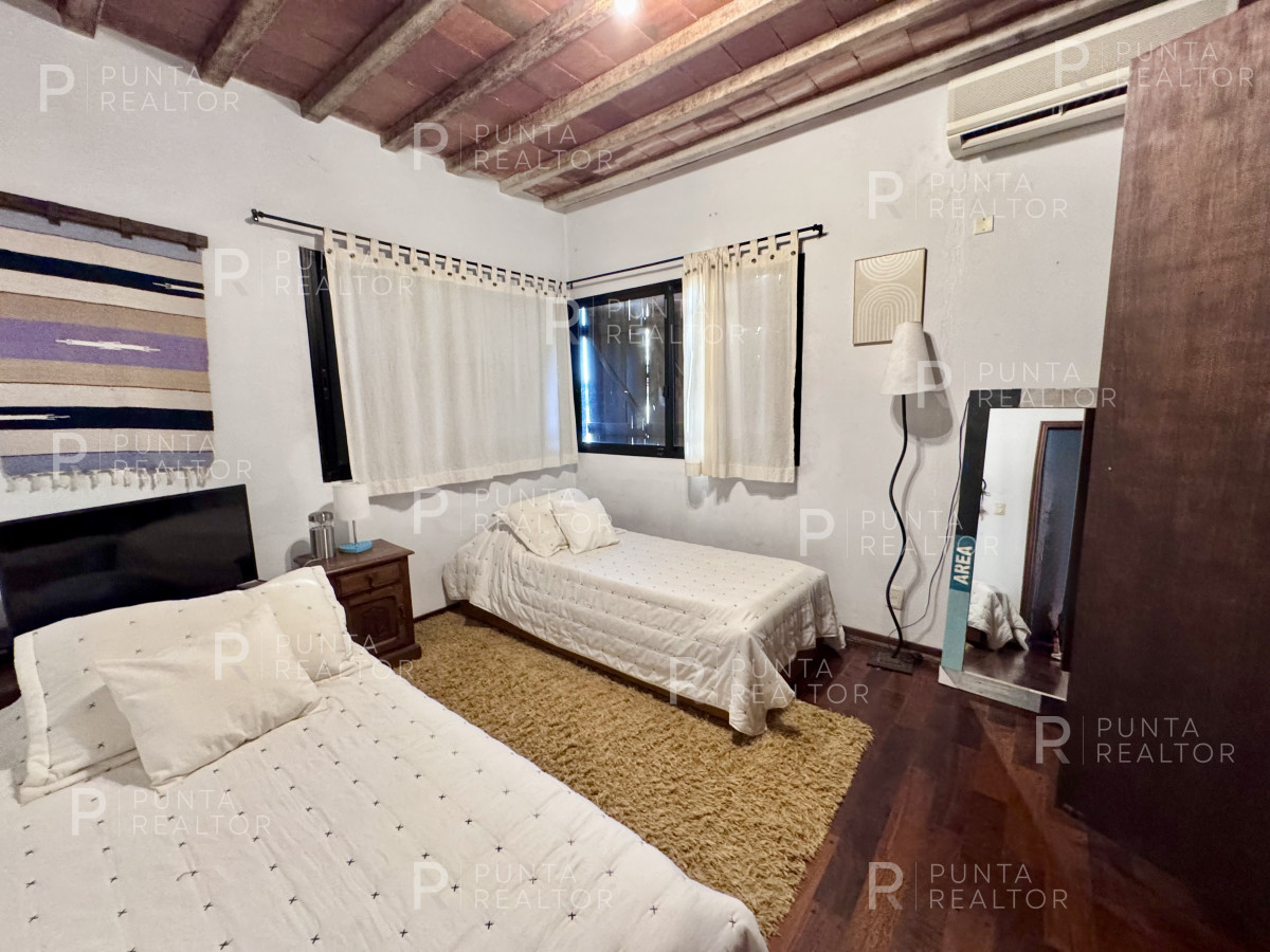 Casa ID.1318 - Casa Venta 4 dormitorios, Pileta, Arenas de José Ignacio, José Ignacio, Uruguay