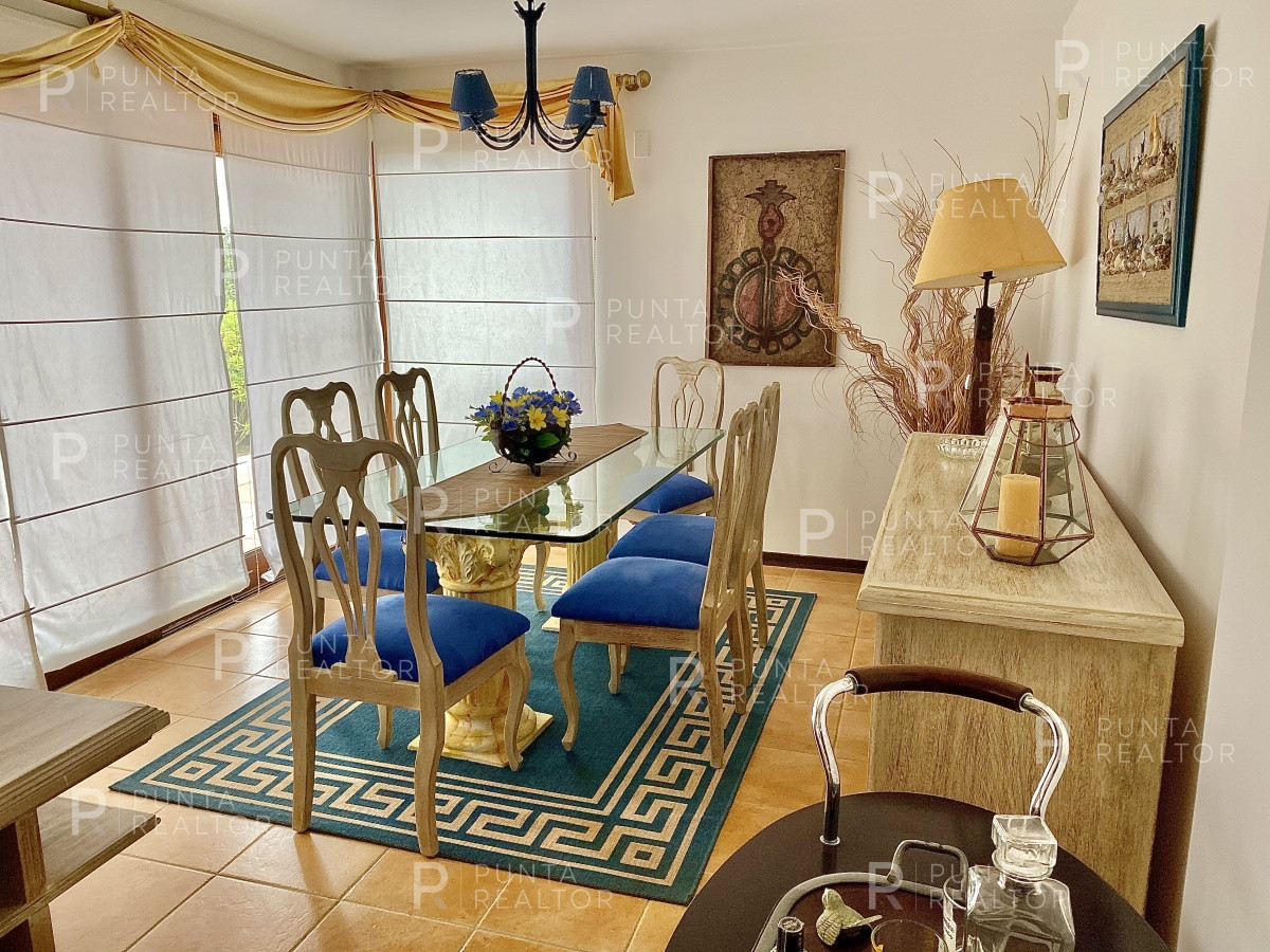 Casa ID.163 - Casa alquiler 4 dormitorios, pileta, Manantiales, Uruguay