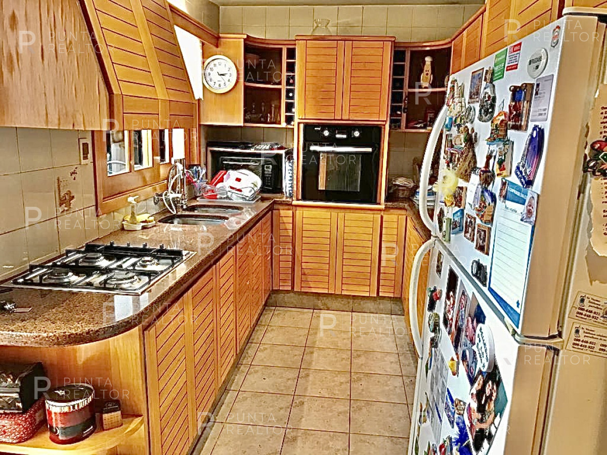 Casa ID.1295 - Casa de 4 dormitorios con jardín y parrillero