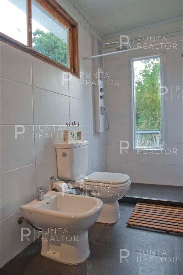 Casa ID.399 - Casa Alquiler, 2 dormitorios, El Tesoro, La Barra, Uruguay