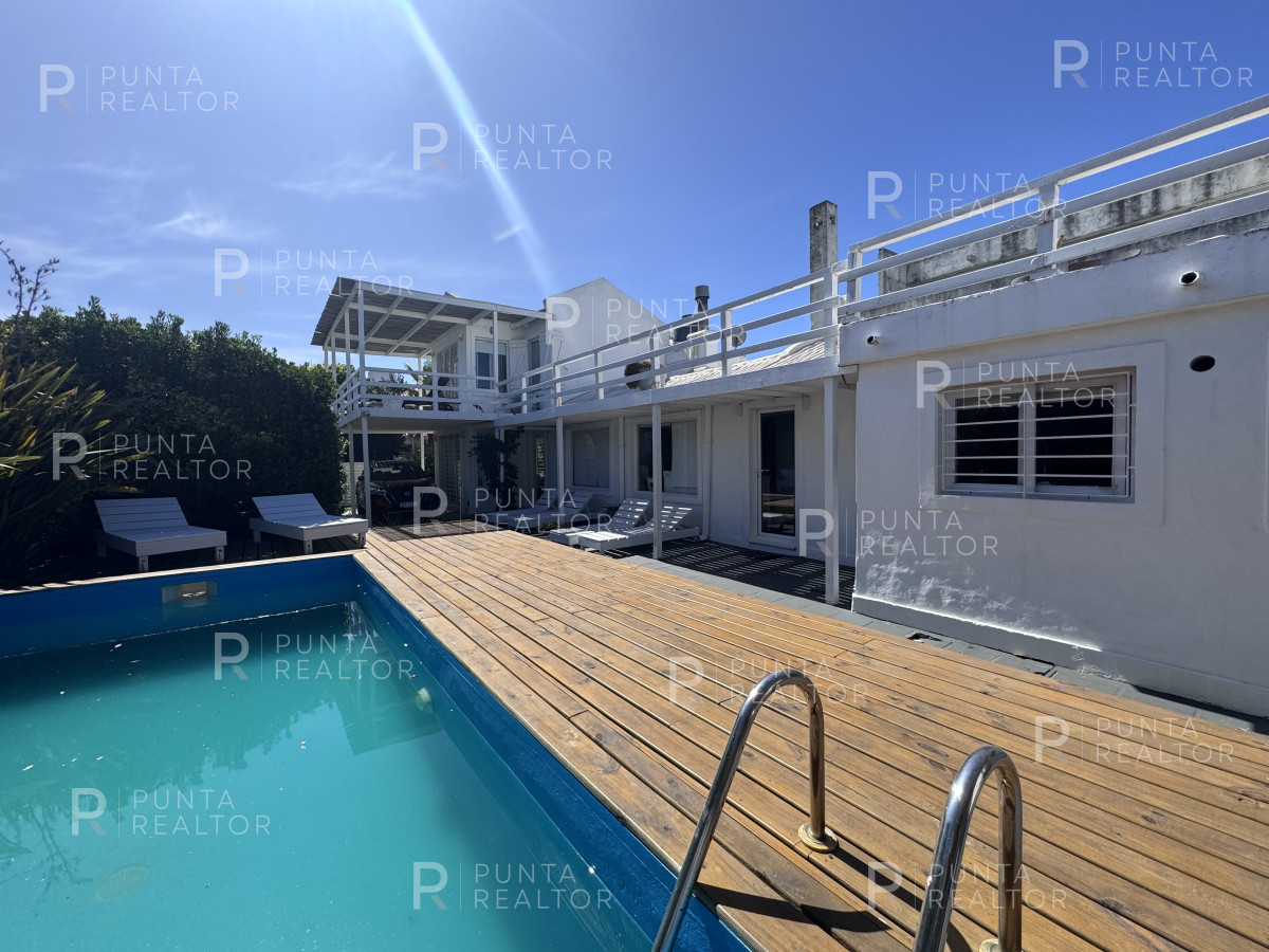 Casa ID.1367 - Casa alquiler, 4 dormitorios, pileta, La Barra, Uruguay, FEBRERO, CARNAVAL
