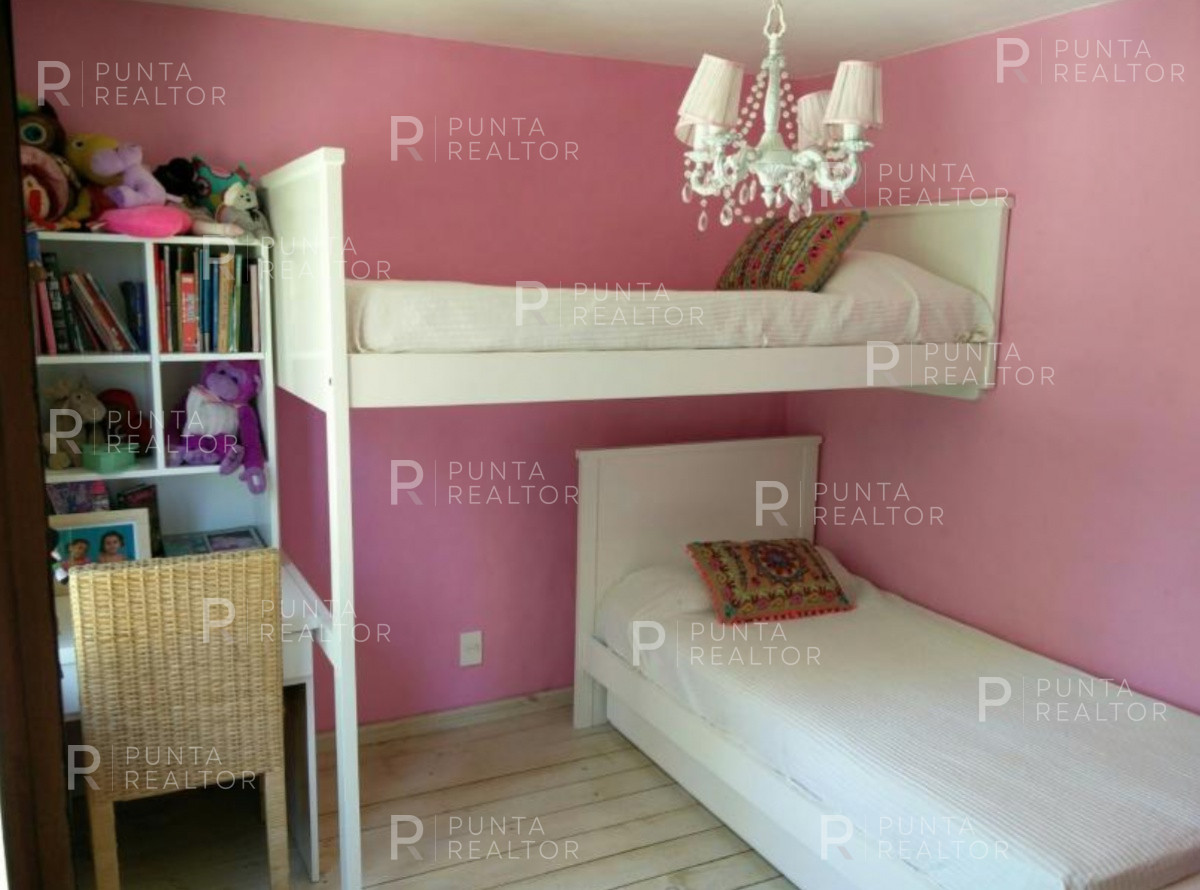 Casa ID.142 - Casa venta 4 dormitorios, El Tesoro, La Barra, Uruguay