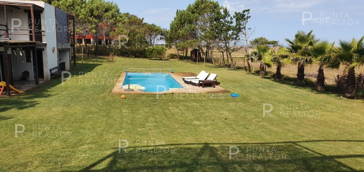Casa ID.1318 - Casa Venta 4 dormitorios, Pileta, Arenas de José Ignacio, José Ignacio, Uruguay