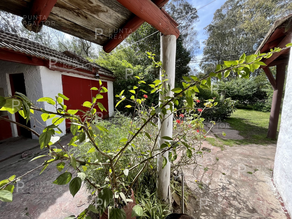Casa ID.1213 - Casa venta 4 dormitorios, El Tesoro, La Barra, Uruguay