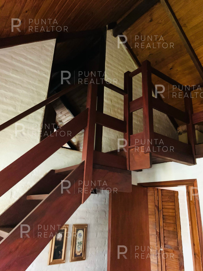 Casa ID.1371 - Alquiler Casa, 4 Dormitorios, El Tesoro, La Barra, Punta del Este