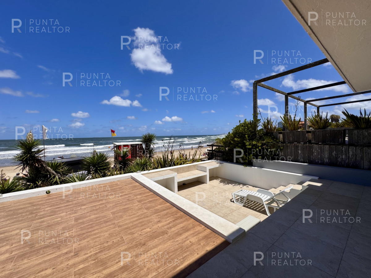 Casa ID.152 - Casa Alquiler 5 dormitorios, La Posta del Cangrejo, La Barra, Uruguay